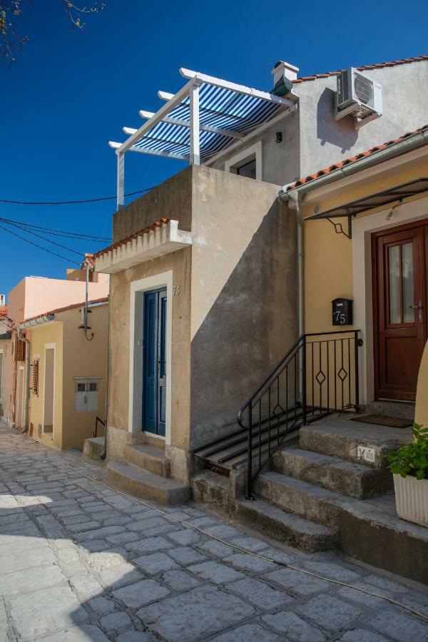 Little House In Baska Apartman Kültér fotó